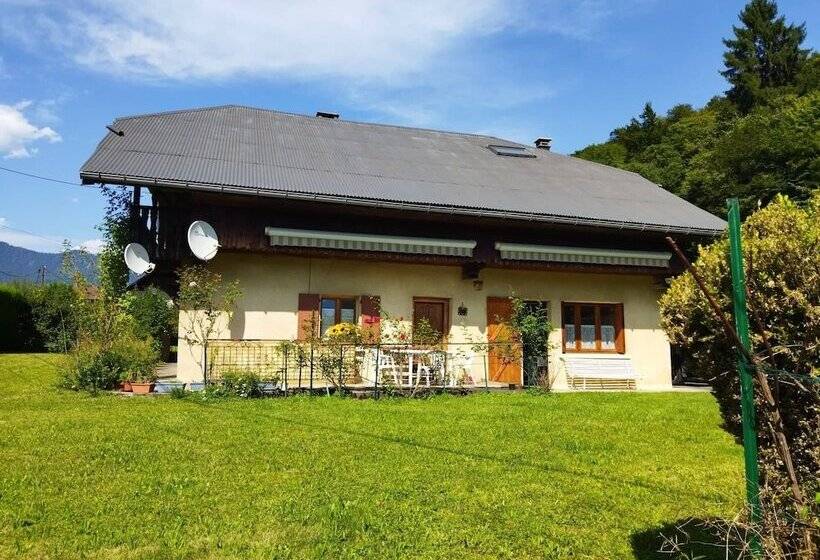 بنسيون Nomad Alp B&b