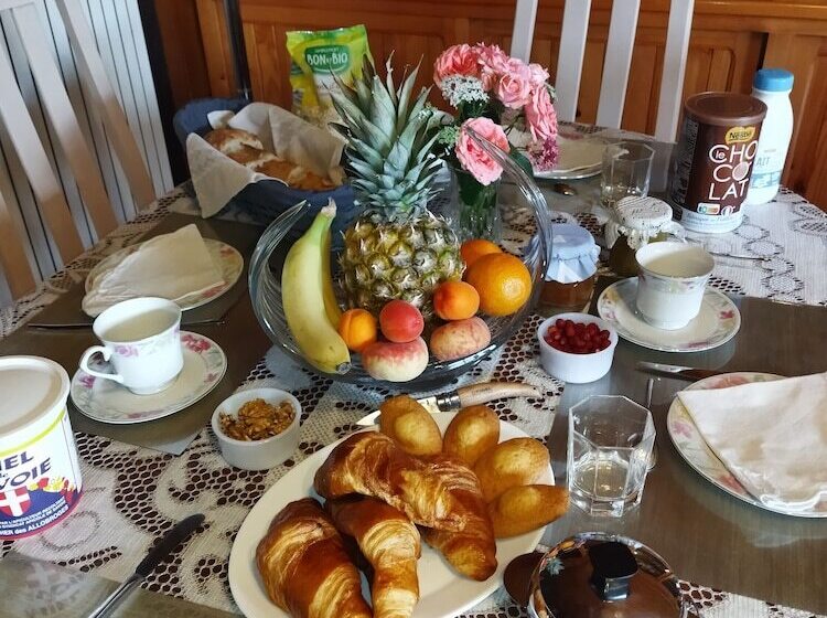 بنسيون Nomad Alp B&b