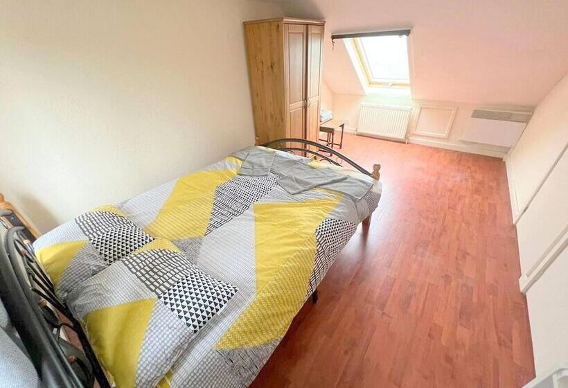 Резиденция 4 Bed House In South London
