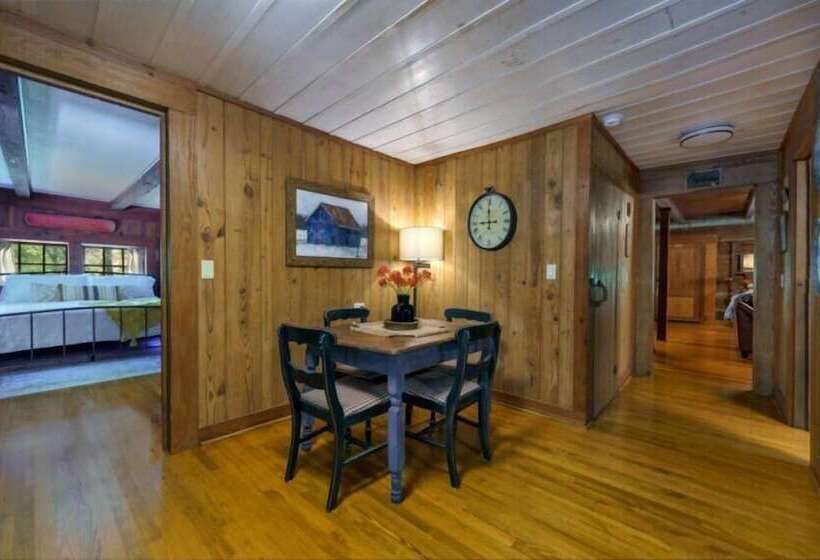 Bean Creek Cabins