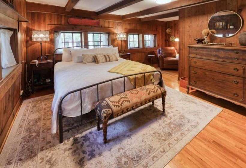 Bean Creek Cabins