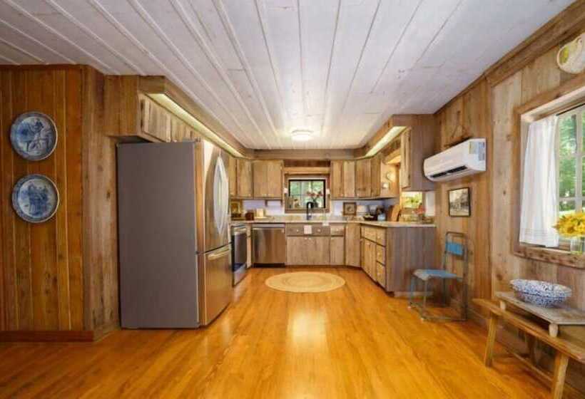 Bean Creek Cabins