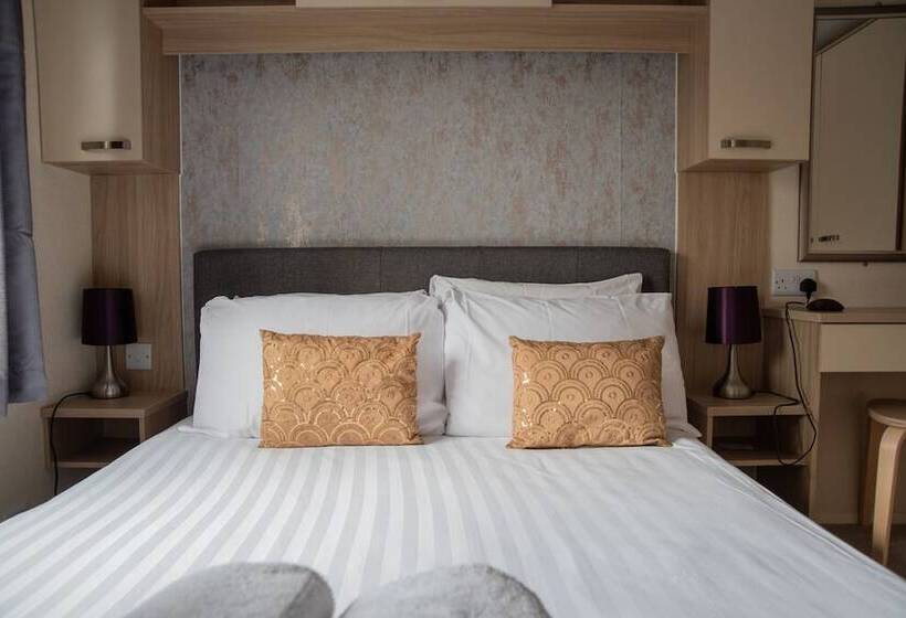 酒店 Impeccable 2 Bed Caravan In Morpeth   Willow Burn
