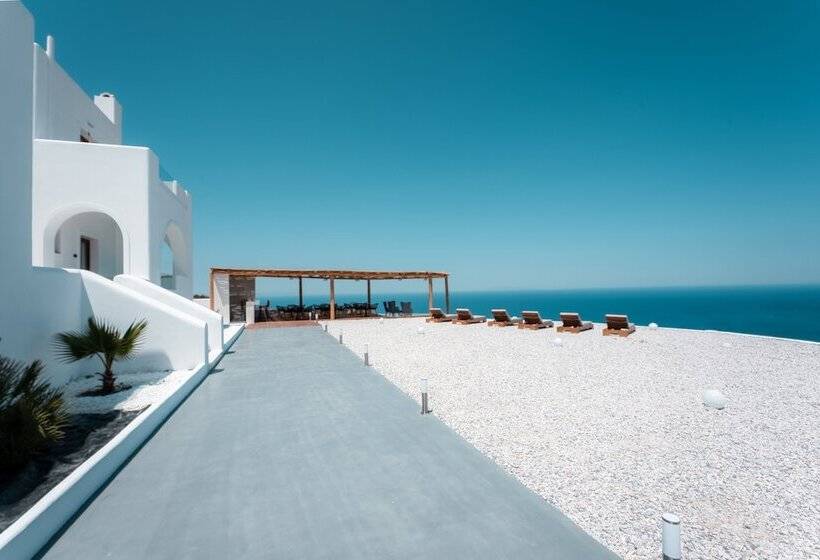 בית מלון כפרי Leon Luxury Suites