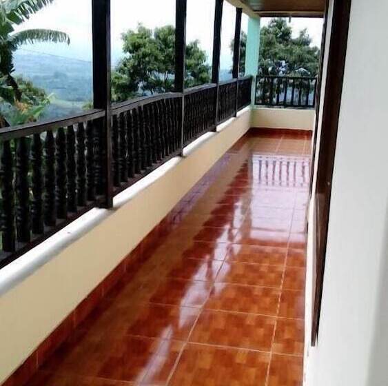 هتل روستایی Alojamiento Rural Bella Vista