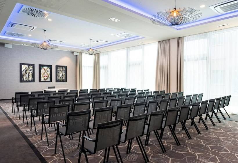 Leonardo Royal Hotel Cologne Bonn Airport