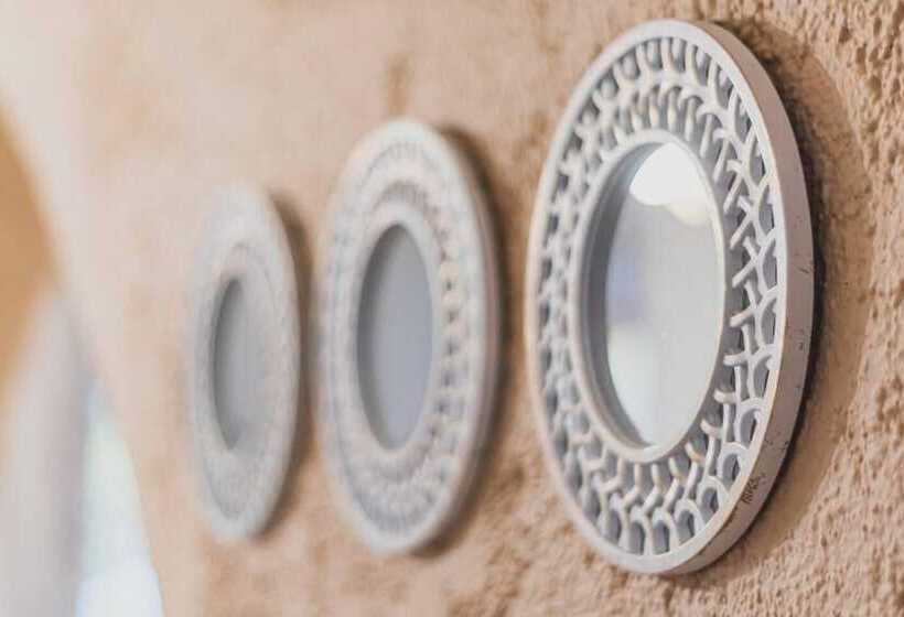 إقامة Avdou Village House With Pool