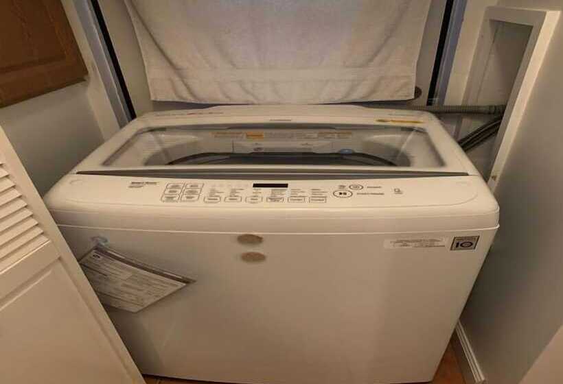 אתר נופש Caribbean Shores Vacation Rentals