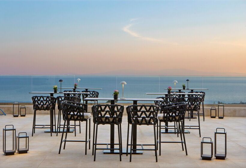 Ajul Luxury Hotel & Spa Resort, A Registry Collection