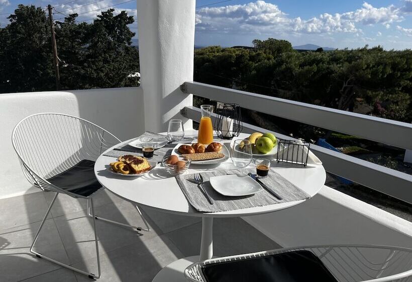 Alexander Suites