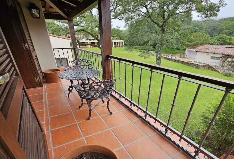 هتل Rincon Del Cerro