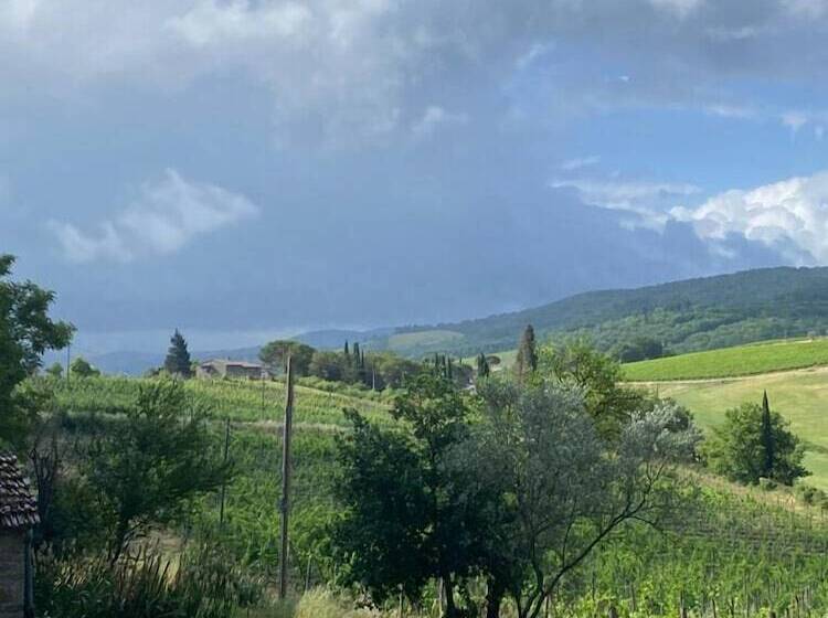 田舎風ホテル Corte Di Valle Wine And Resort