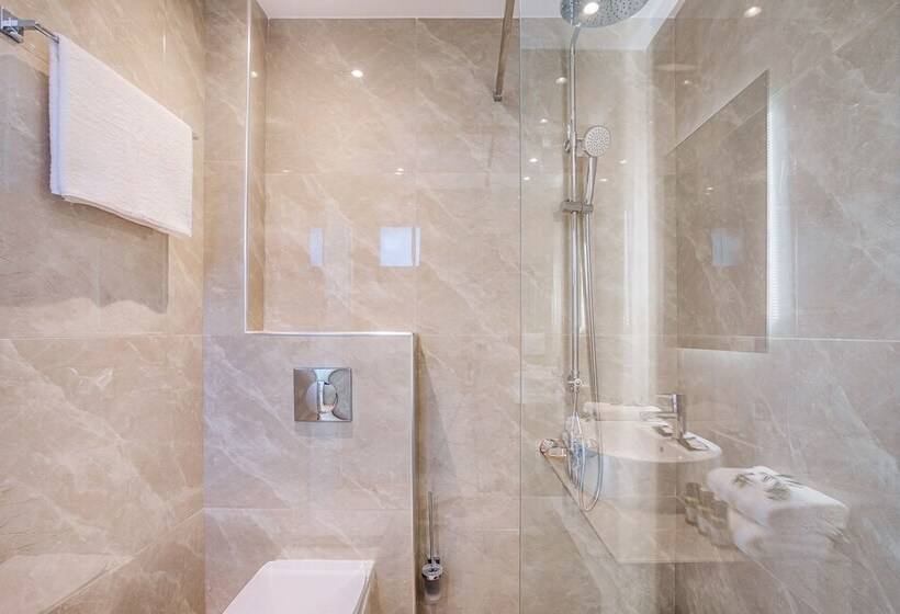 פנסיון Alexmare Hotel Fourka