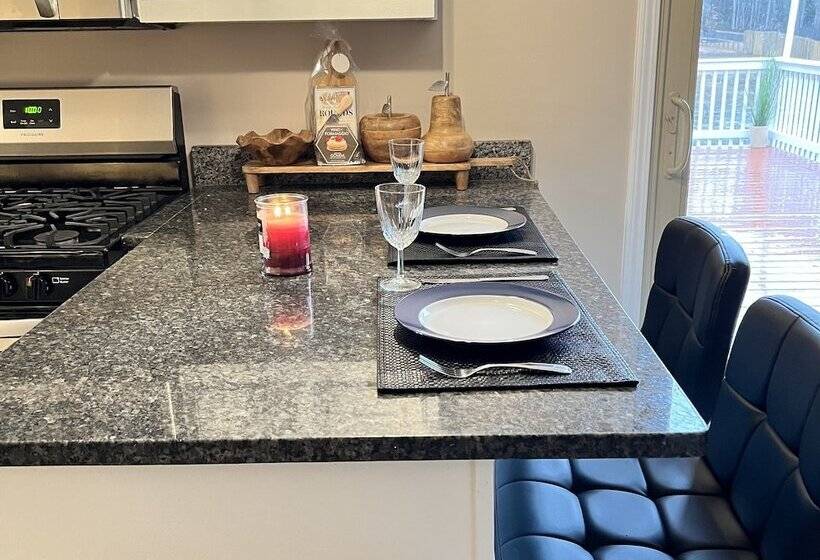 بنسيون Nice Family Home