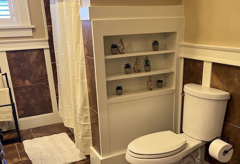 بنسيون Opus House Historic Natchitoches