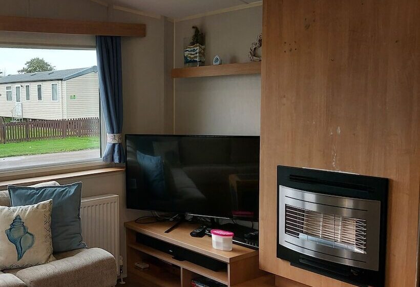 住所  205 Holiday Resort Unity 6 Berth Pet Friendly