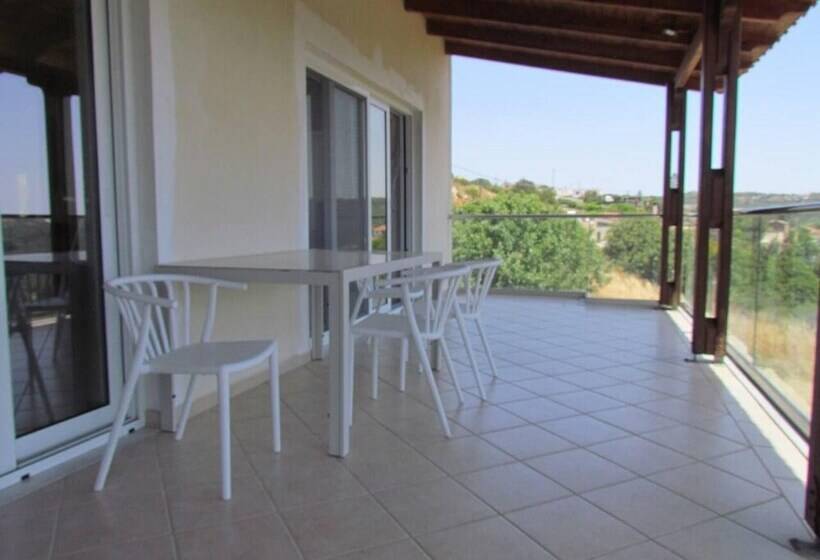 レジデンス Beautiful 3 Bed House In Chania With Garden