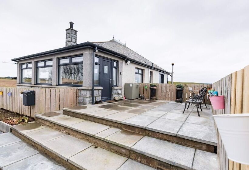 住所  Stunningly Refurbished 1 Bed Home On The N/e Coast