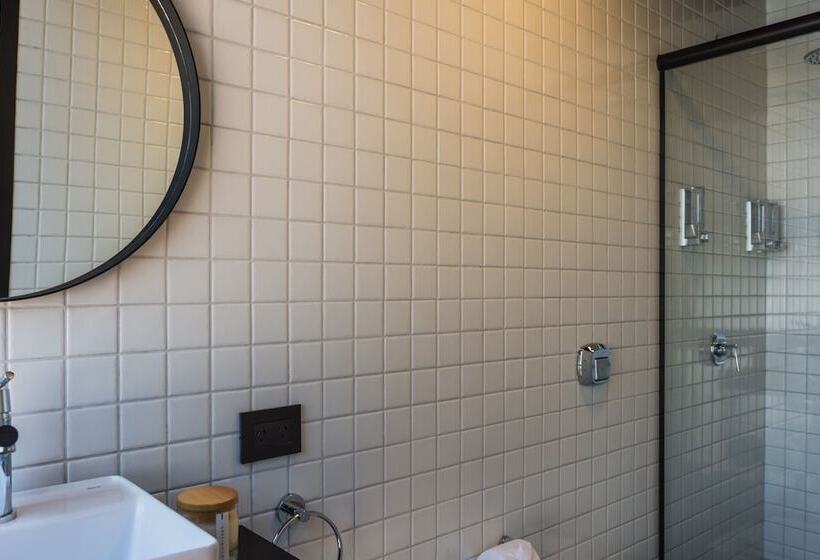 تختخواب و صبحانه Faz Hostel