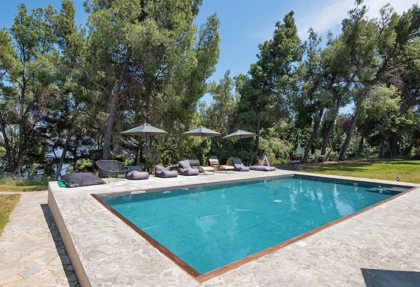 צימר Pefkon Suites