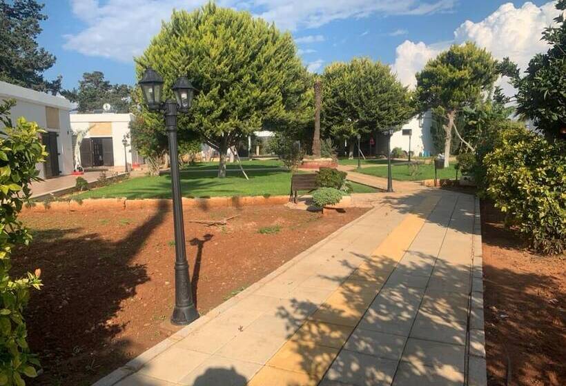 تختخواب و صبحانه Villa Lembos