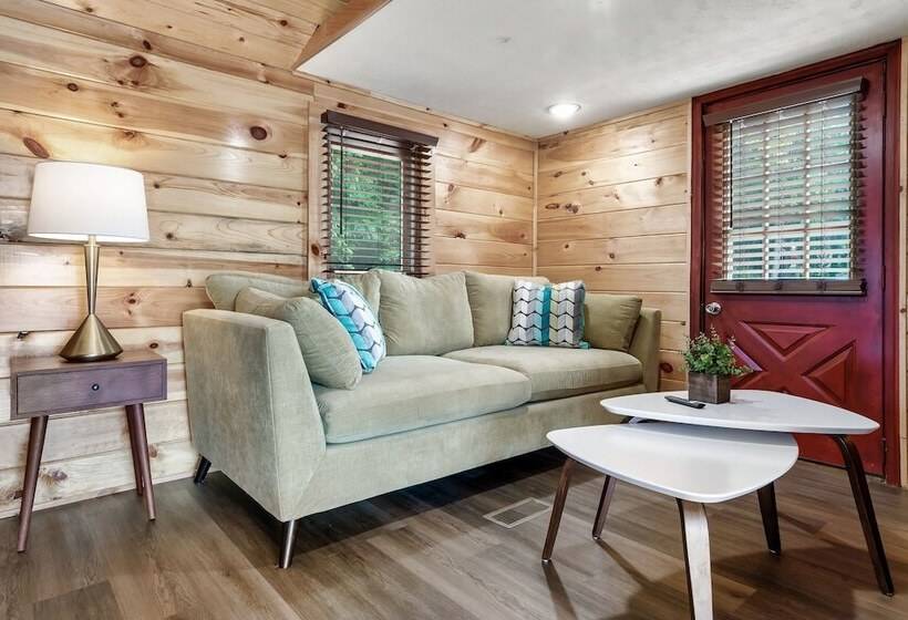 Cabin At Lakeside