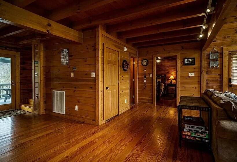 Lunar Lodge #317