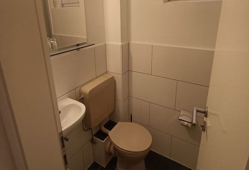 פנסיון Felsen Eck Apartments