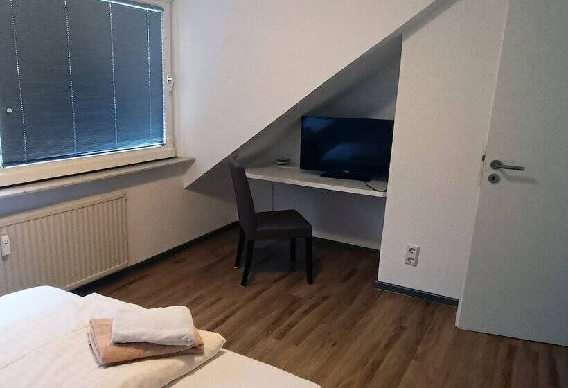 פנסיון Felsen Eck Apartments