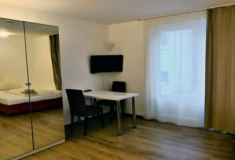 פנסיון Felsen Eck Apartments