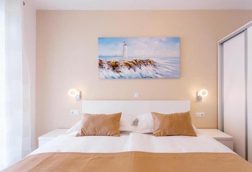 פנסיון Villa Stonehouse