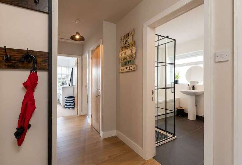 إقامة 3 Bed House In Llanfaelog, Near Rhosneigr