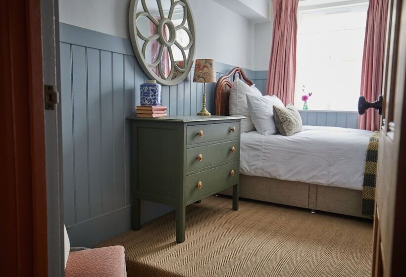 דירת נופש Beautiful 2 Bed Victorian Conversion In Pewsey