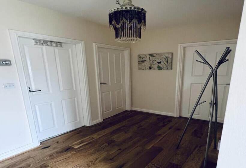 レジデンス Beautiful 3 Bed House In Porthmadog