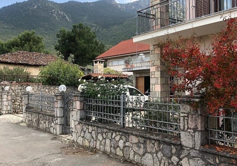 住所  Mountain House 3 Bedroom