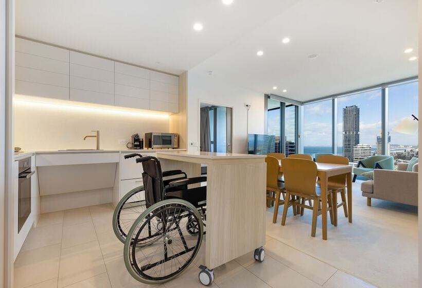 Signature Broadbeach   Gclr