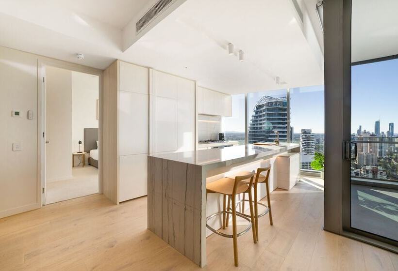 Signature Broadbeach   Gclr