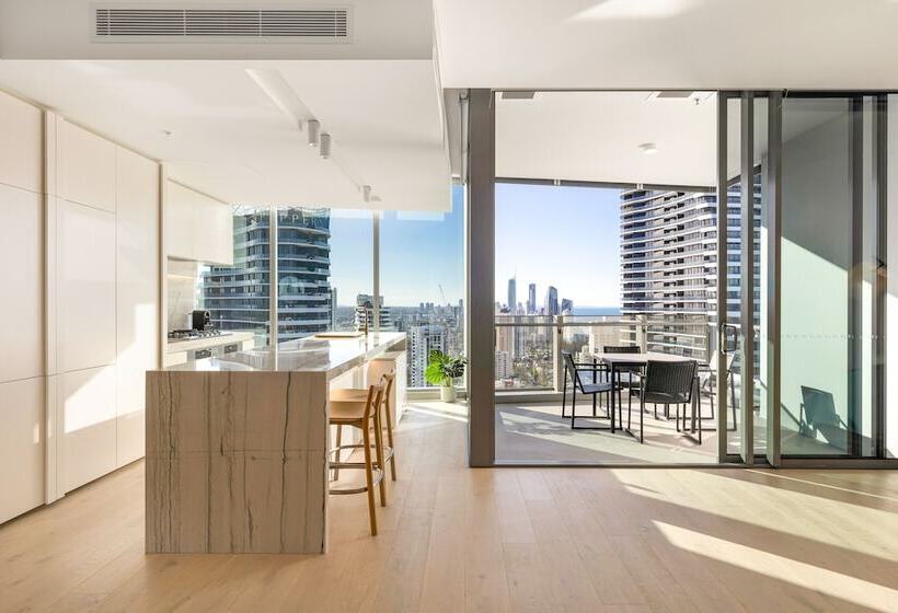 Signature Broadbeach   Gclr