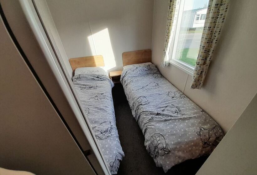 בית מלון כפרי Beautiful 3 Bed Caravan In Walton On The Naze