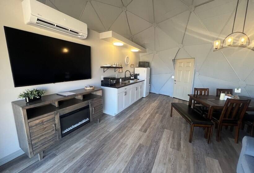 فندق Bryce Glamp And Camp