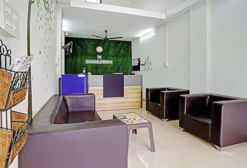 Itsy Hotels Oasis Pride