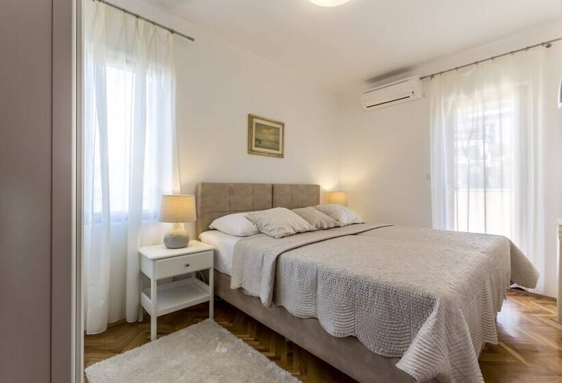 بنسيون Villa Dalmatica