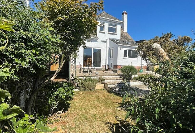 إقامة Beautiful, Spacious 4 Bed House In Brixham