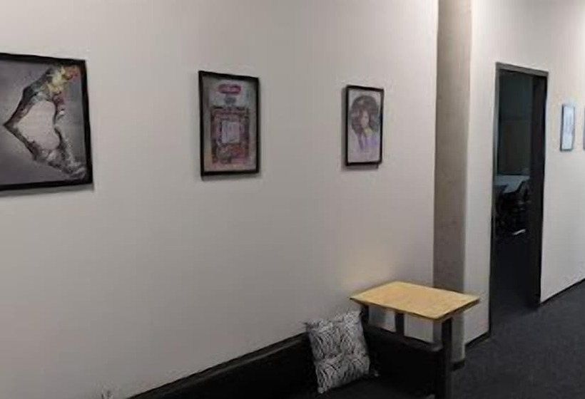 住所  Boardingrooms Direct A8, Close To Stuttgart, 25min