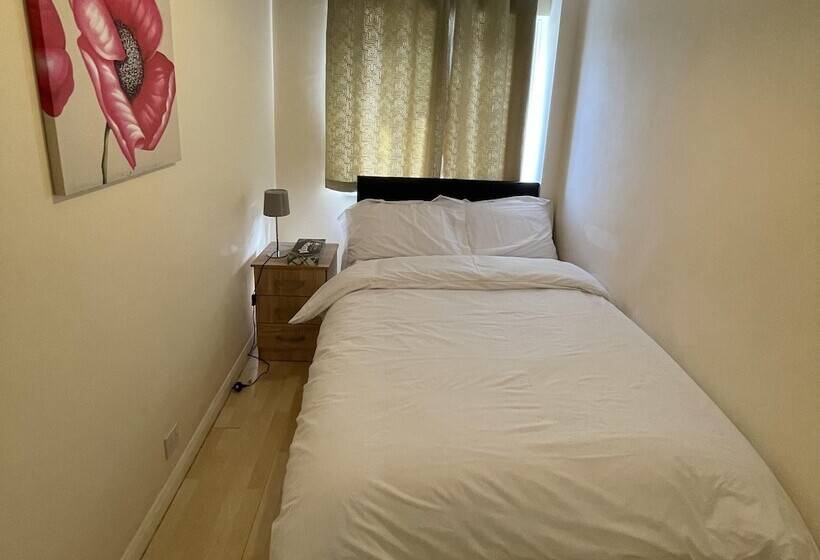 レジデンス Enjoy Lovely 4 Bed Apartment With Garden