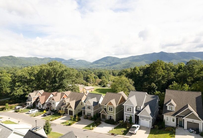 Sweetgum By Avantstay Black Mountain Retreat W/ Covered Deck