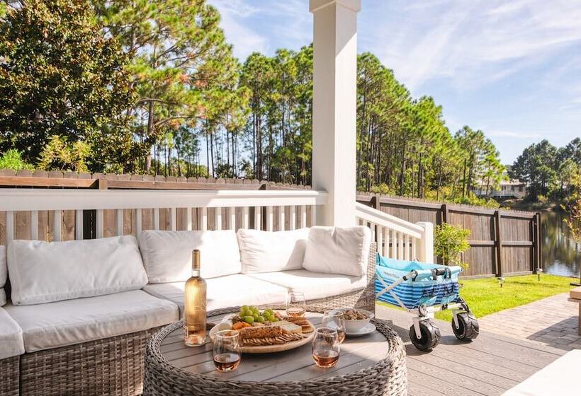 Edgewater By Avantstay Gorgeous Character Lakefront Home W/ Private Dock