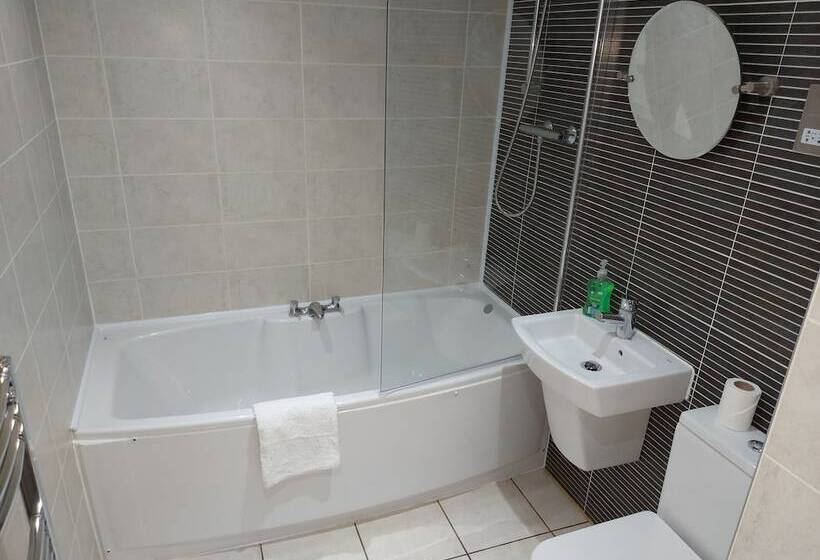 Feel At Home Nottingham