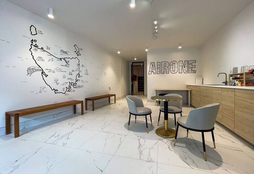 هتل Airone Capsule