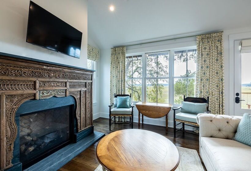 호텔 Cedar Lodge On Honey Creek